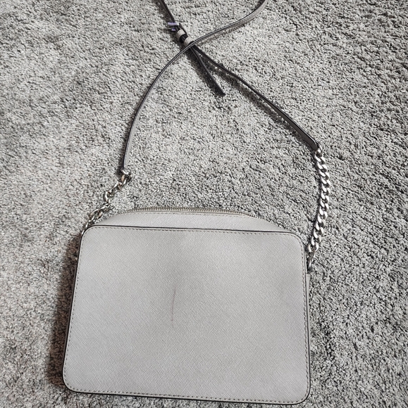 Micheal Kors medium crossbody bag - Picture 2 of 5